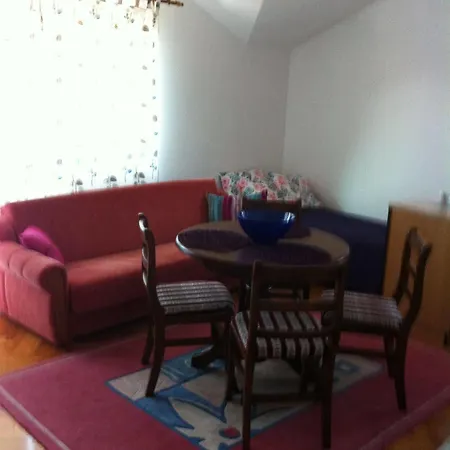 Sann Apartment